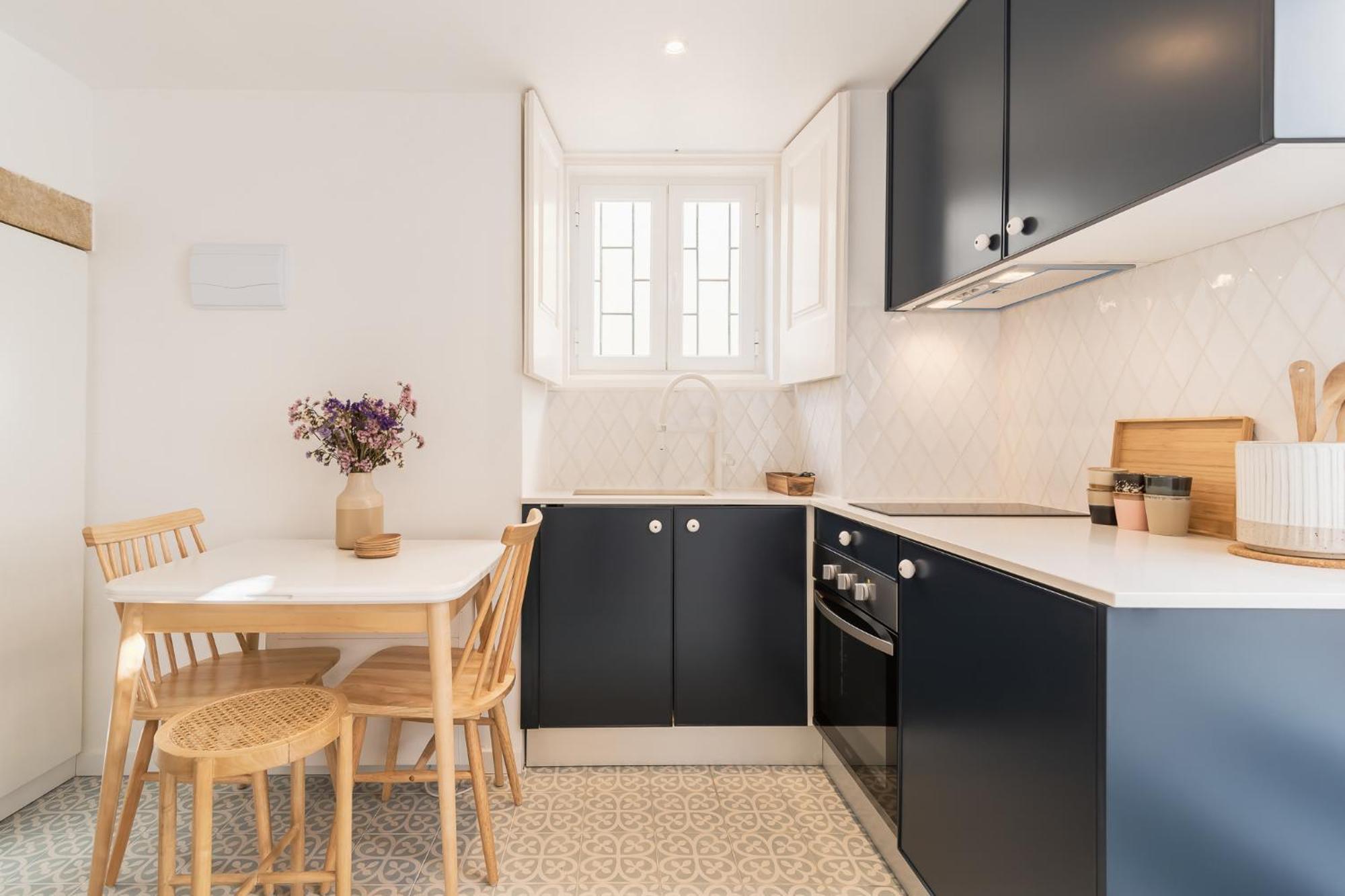 Alfama Design With Terrace By Homing * Lissabon