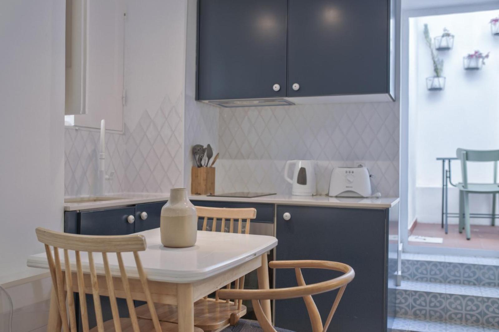 Alfama Design With Terrace By Homing * Lissabon